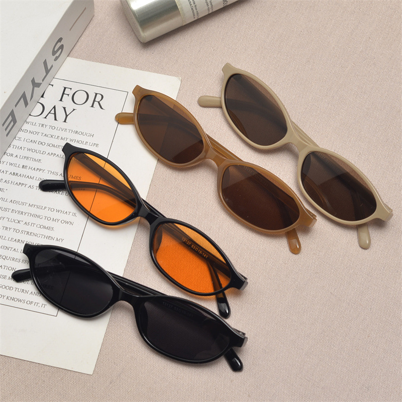 Sunglasses Cat Eye - Kacamata Hitam Oval Cat Eye Retro