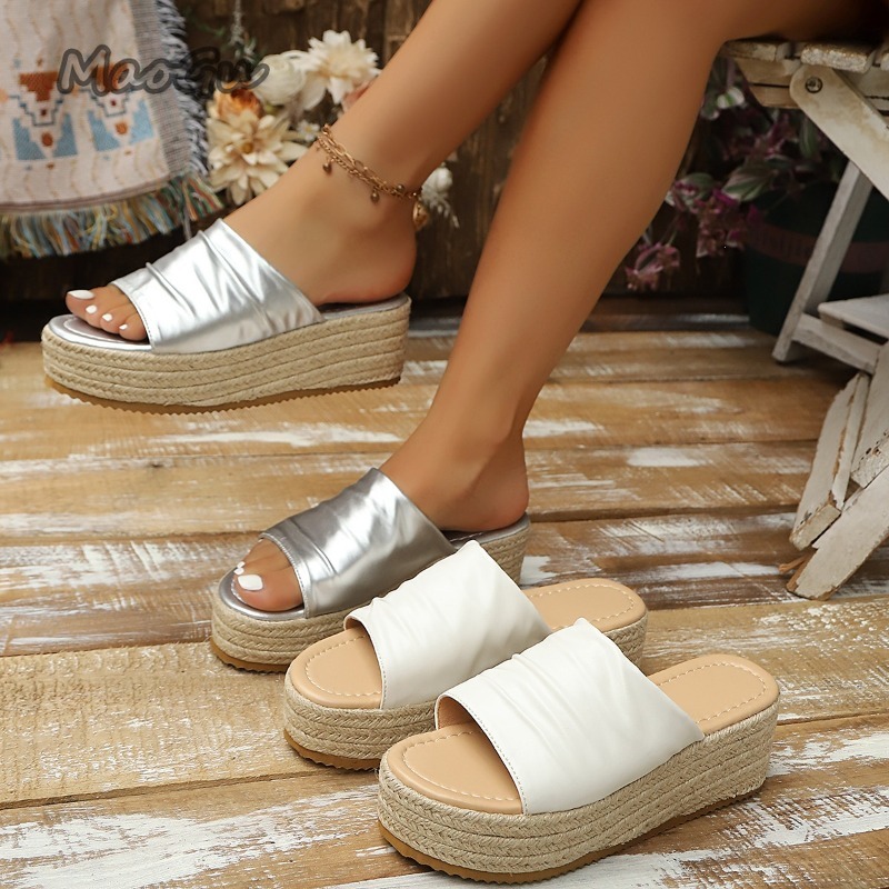 Wedge Espadrille Women - Sandal Wedge Espadrille Wanita dengan Detail