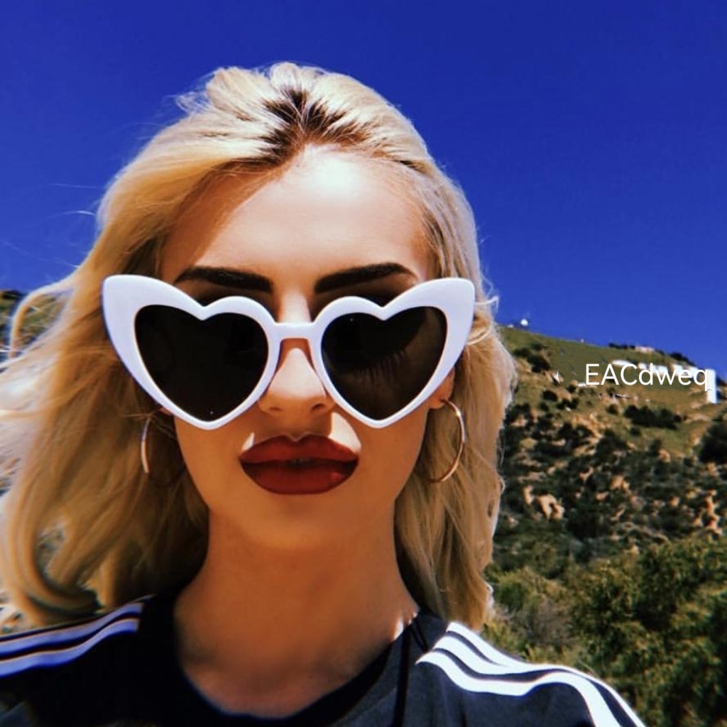 Sunglasses Cat Eye - Kacamata Hitam Mata Kucing Bentuk Hati