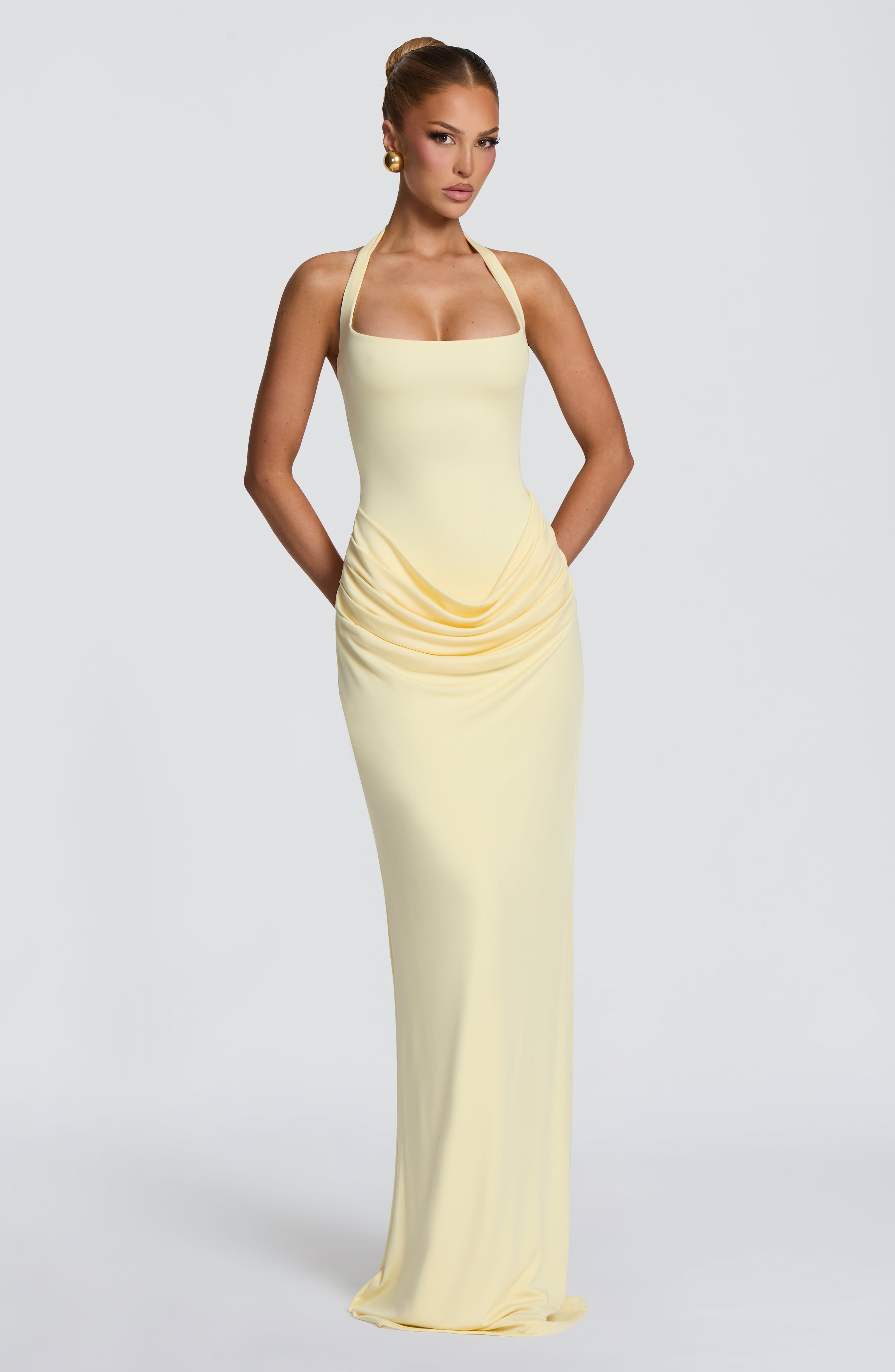 Maxi Dress Halter - Gaun Maxi Halter Square Neck dengan