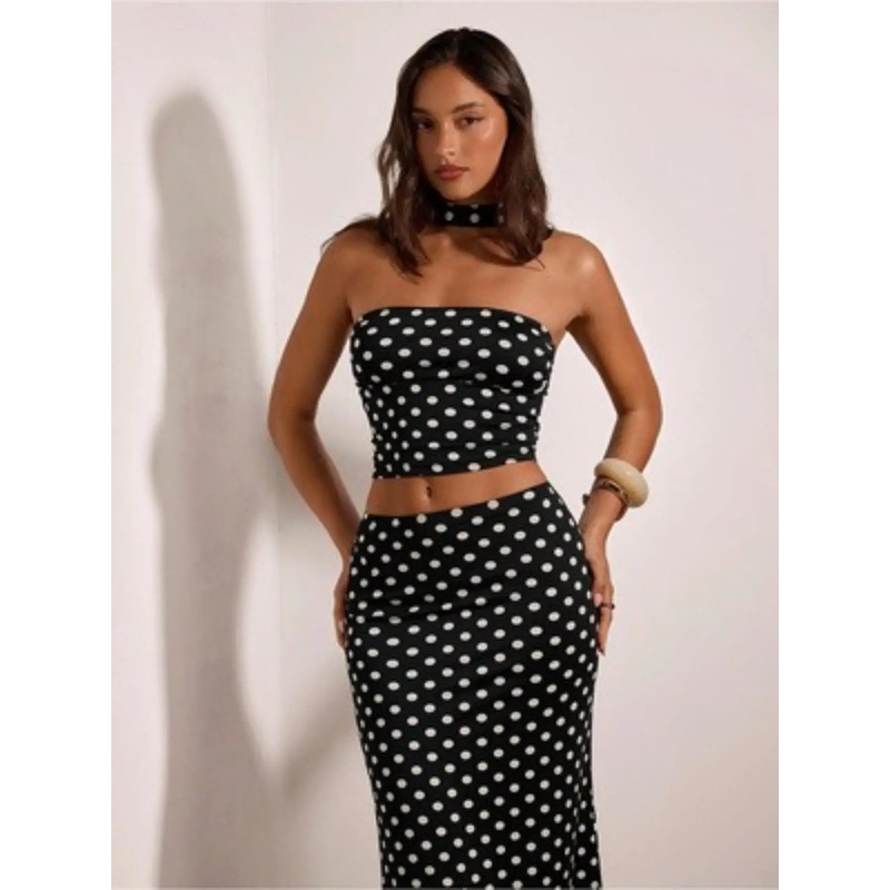 Setelan Pakaian Pesta Wanita R - Crop Top Crochet ulasan dan harga