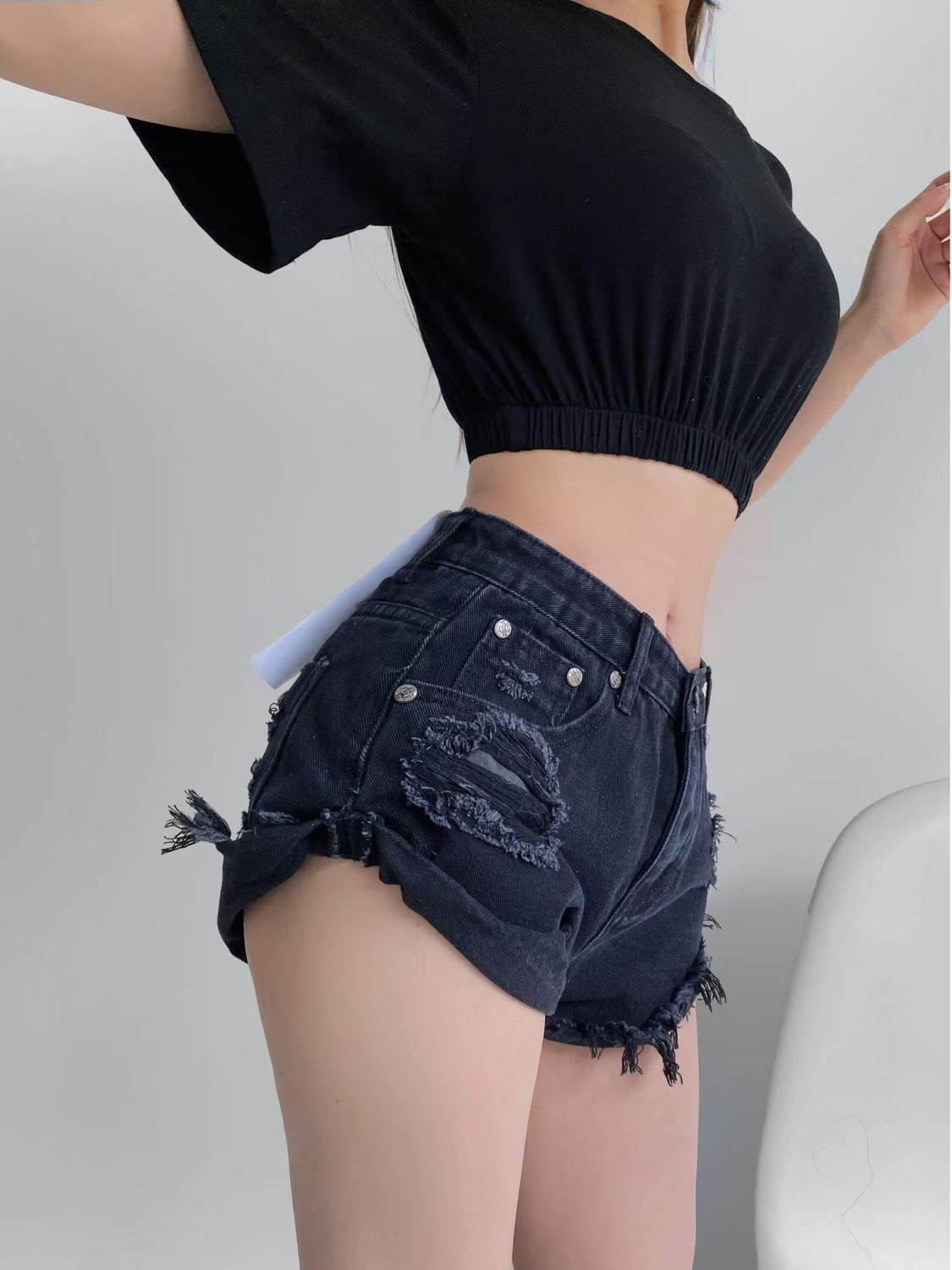 Celana Pendek Denim Wanita Pin - Shorts Denim Frayed ulasan dan harga